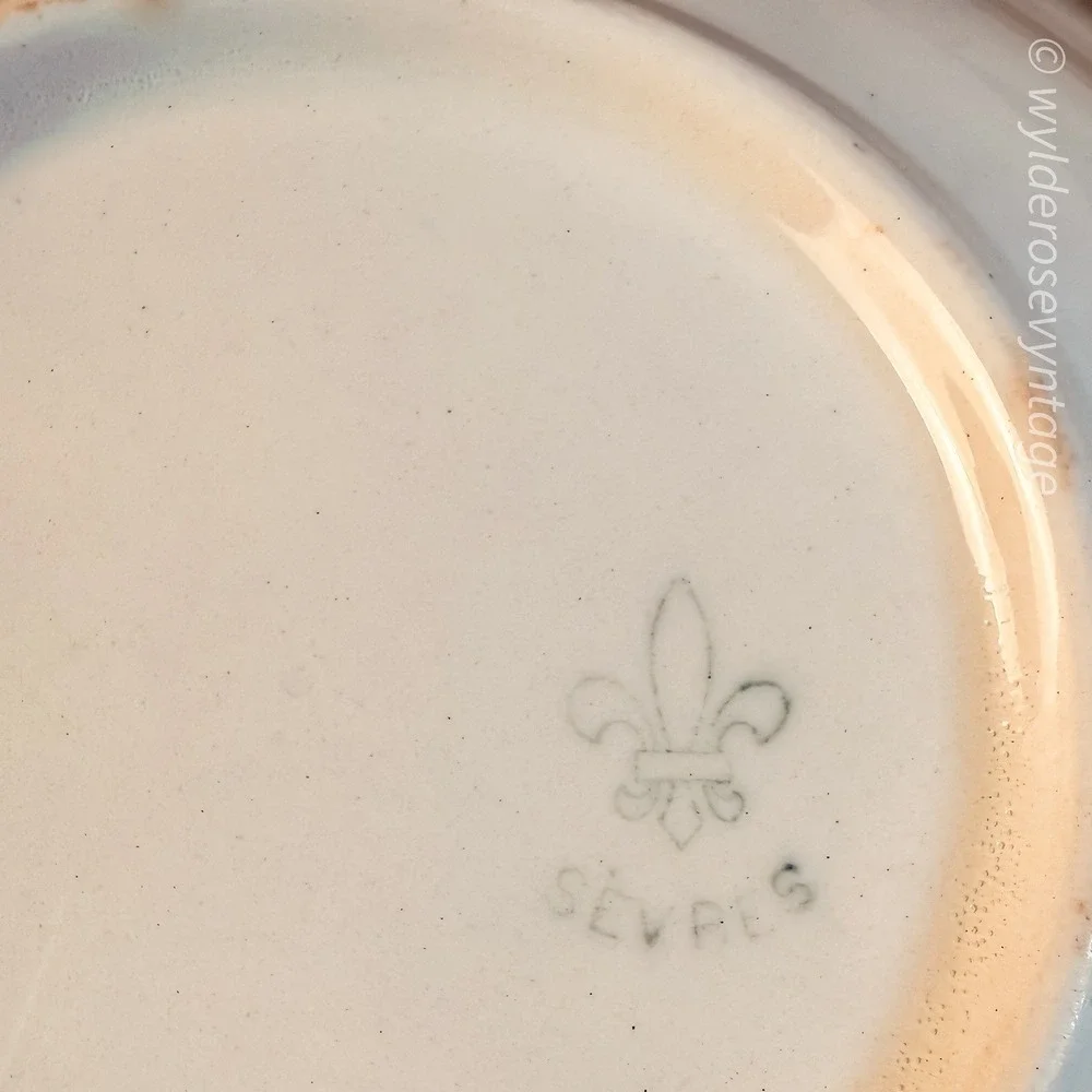Pink Rose‎ Serves Bowl